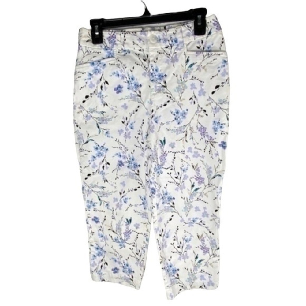 Croft & Barrow Capri Pants Floral Print White Black Tan Blues Purples Size 4